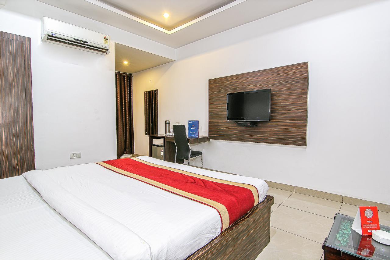 Oyo 6804 Hotel Buddha Residency Lucknow Buitenkant foto