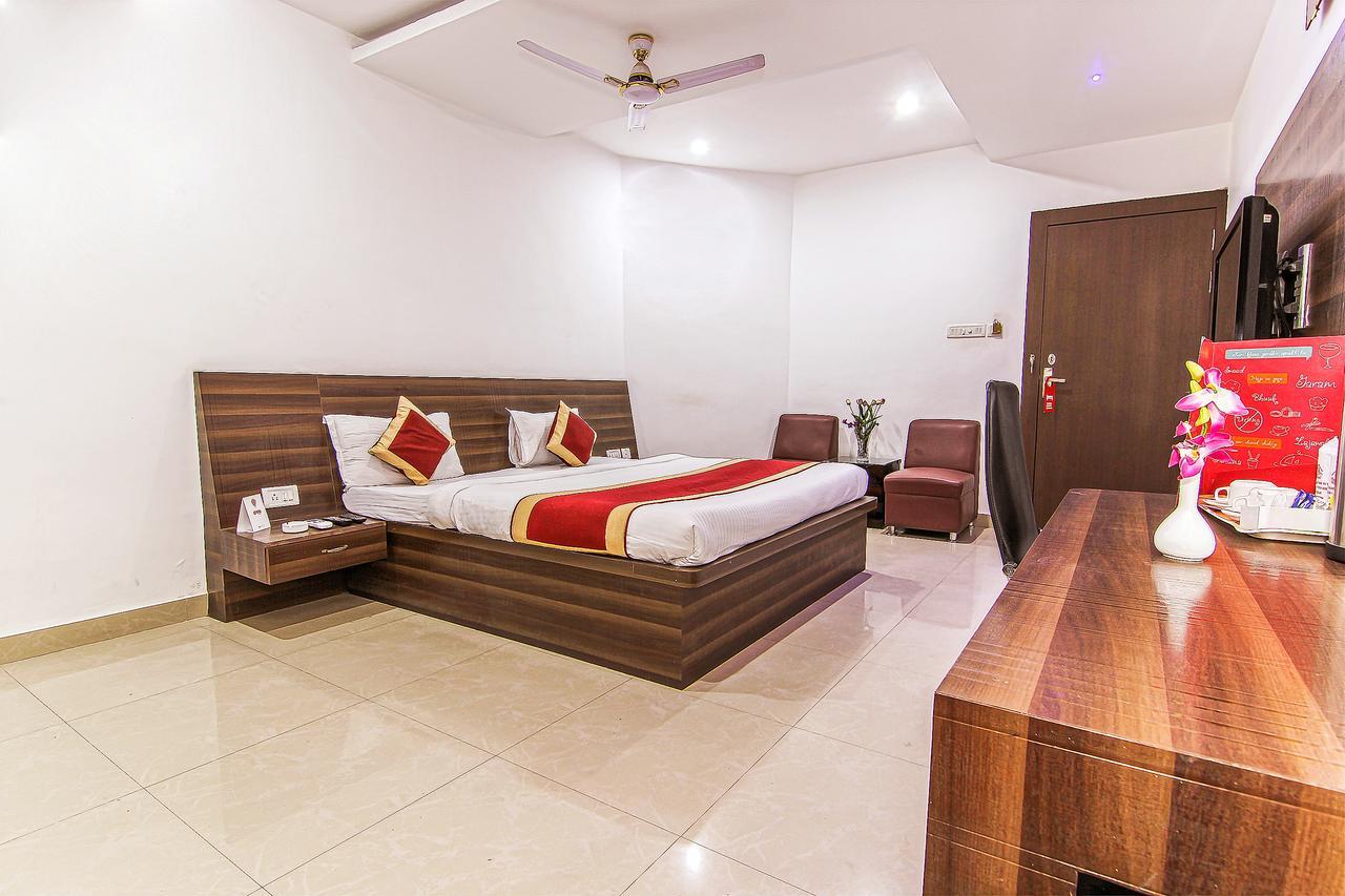 Oyo 6804 Hotel Buddha Residency Lucknow Buitenkant foto