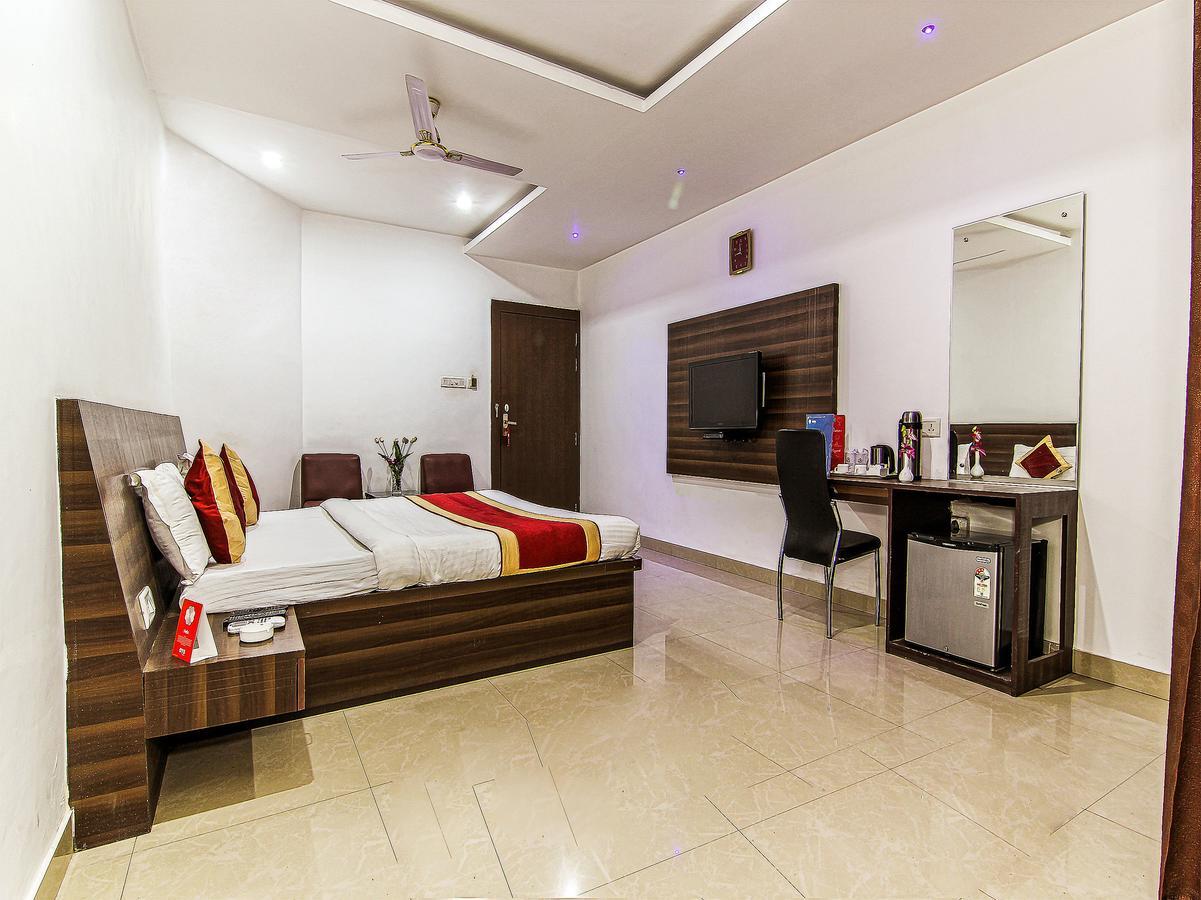 Oyo 6804 Hotel Buddha Residency Lucknow Buitenkant foto